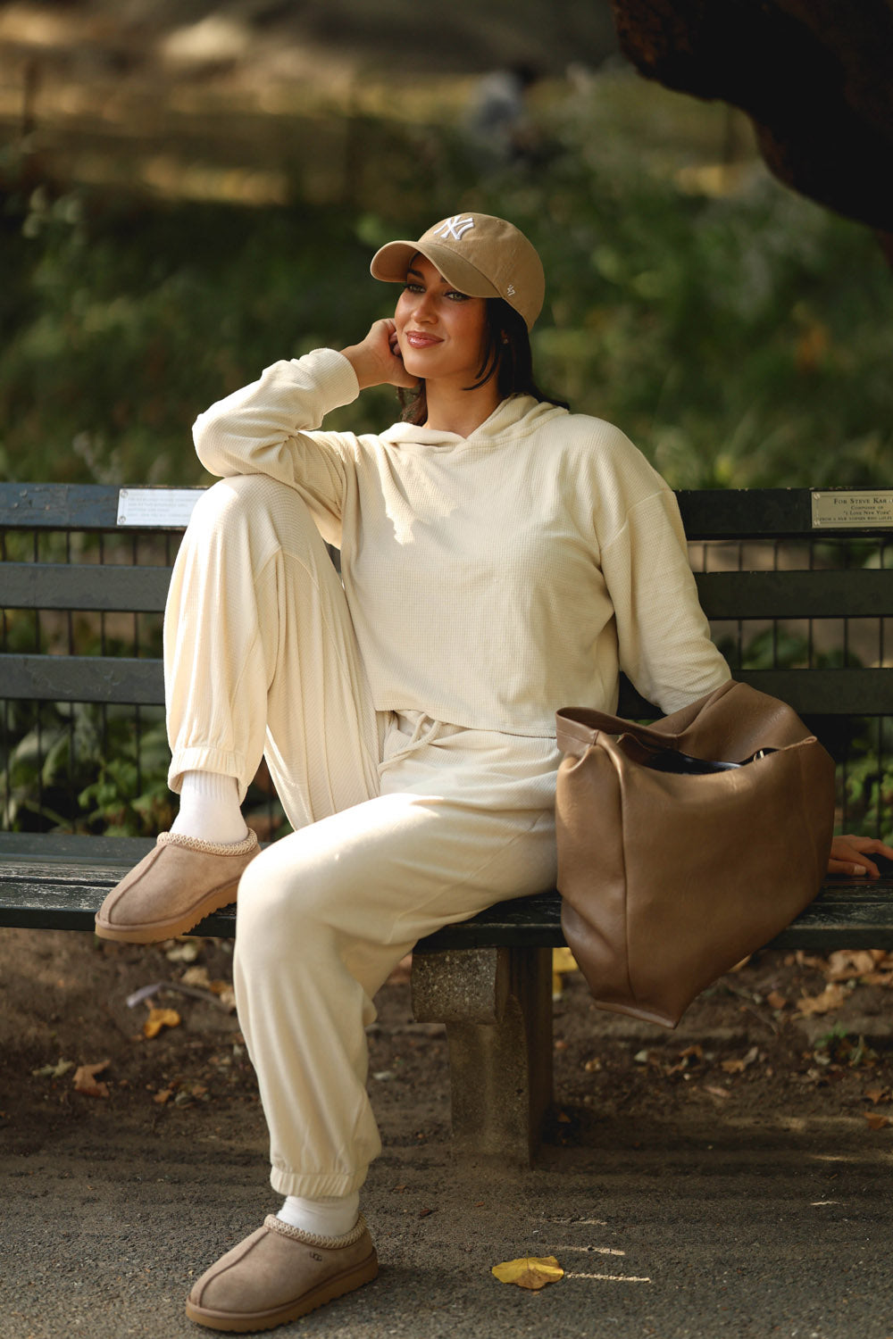 BUTTERCREAM LILY LOUNGE TOP