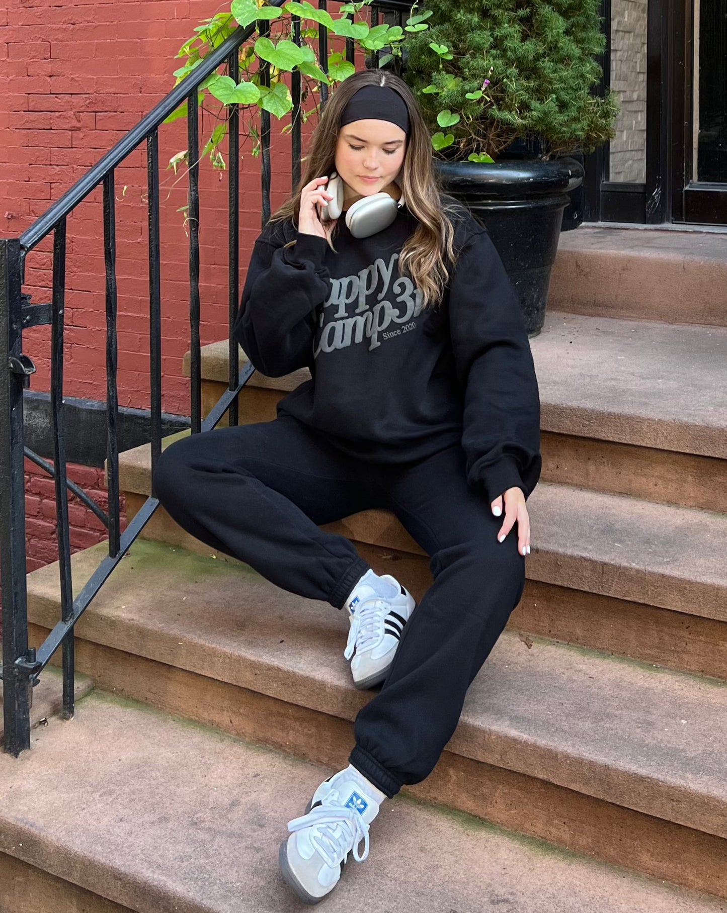 Puff Series Crewneck - Black