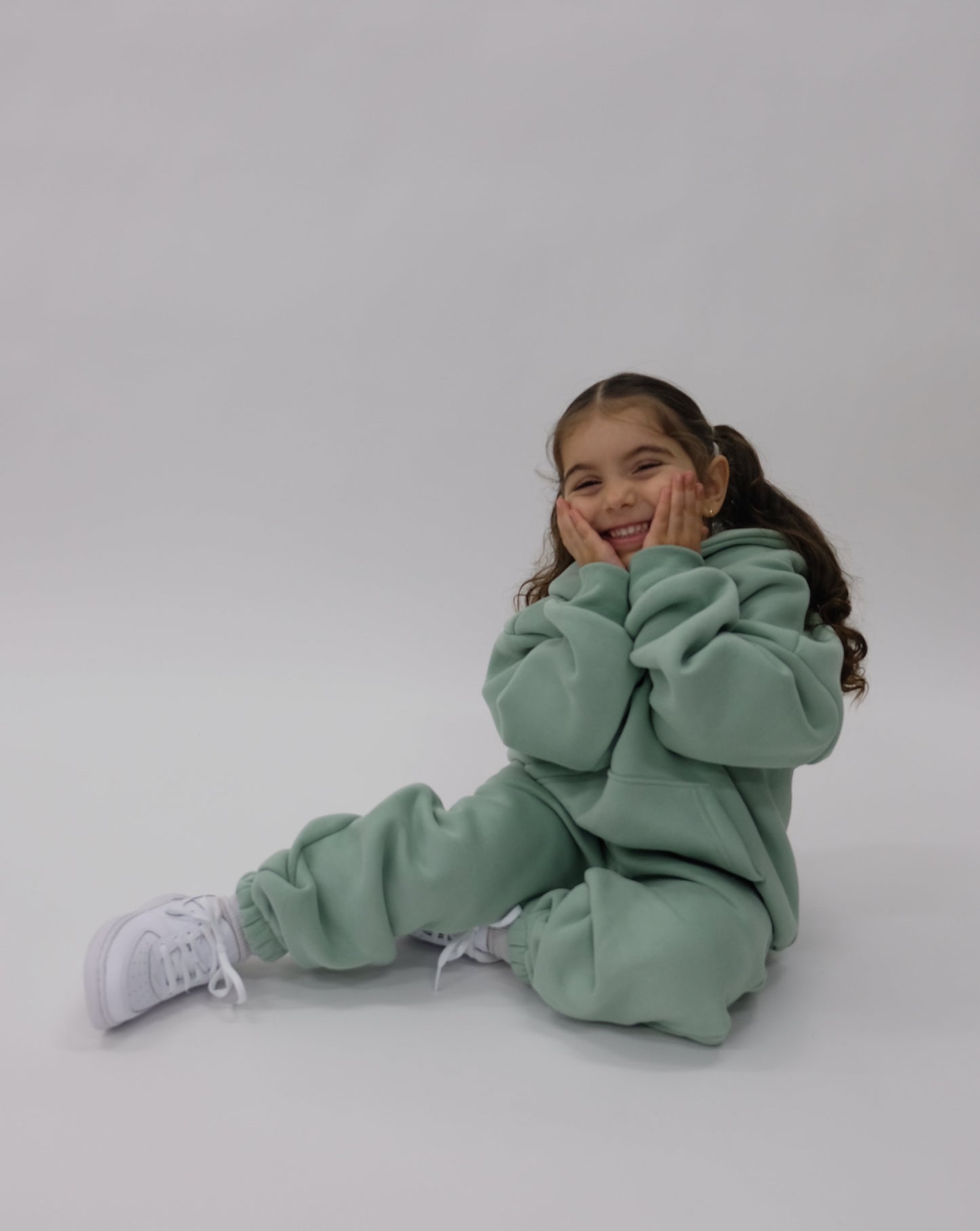 Gratitude Hoodie Kids - Sage