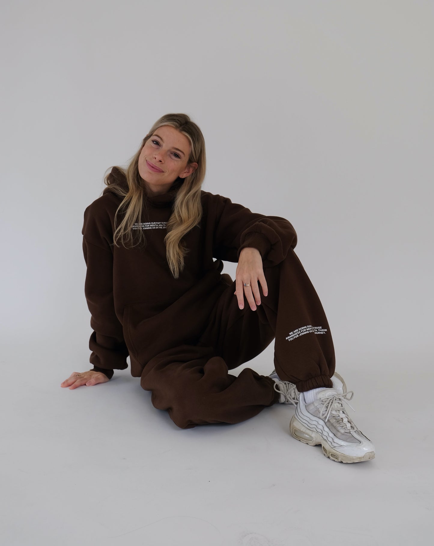 Gratitude Hoodie - Chocolate Brown