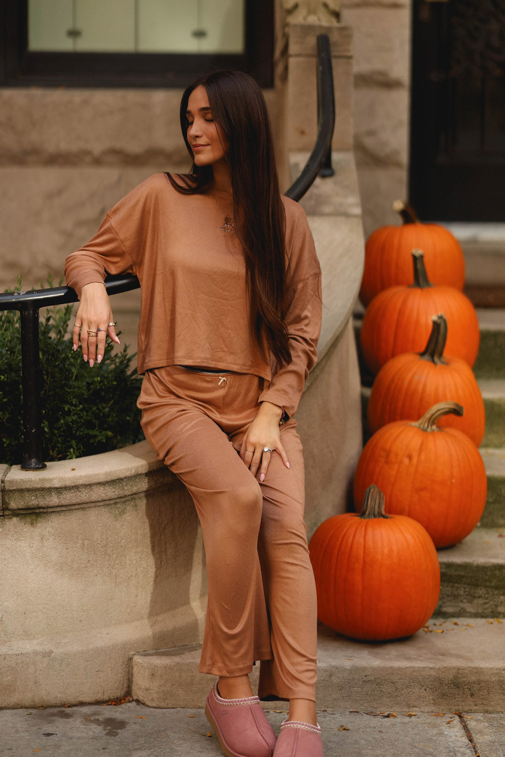 CHAI LATTE OLIVIA BOTTOMS