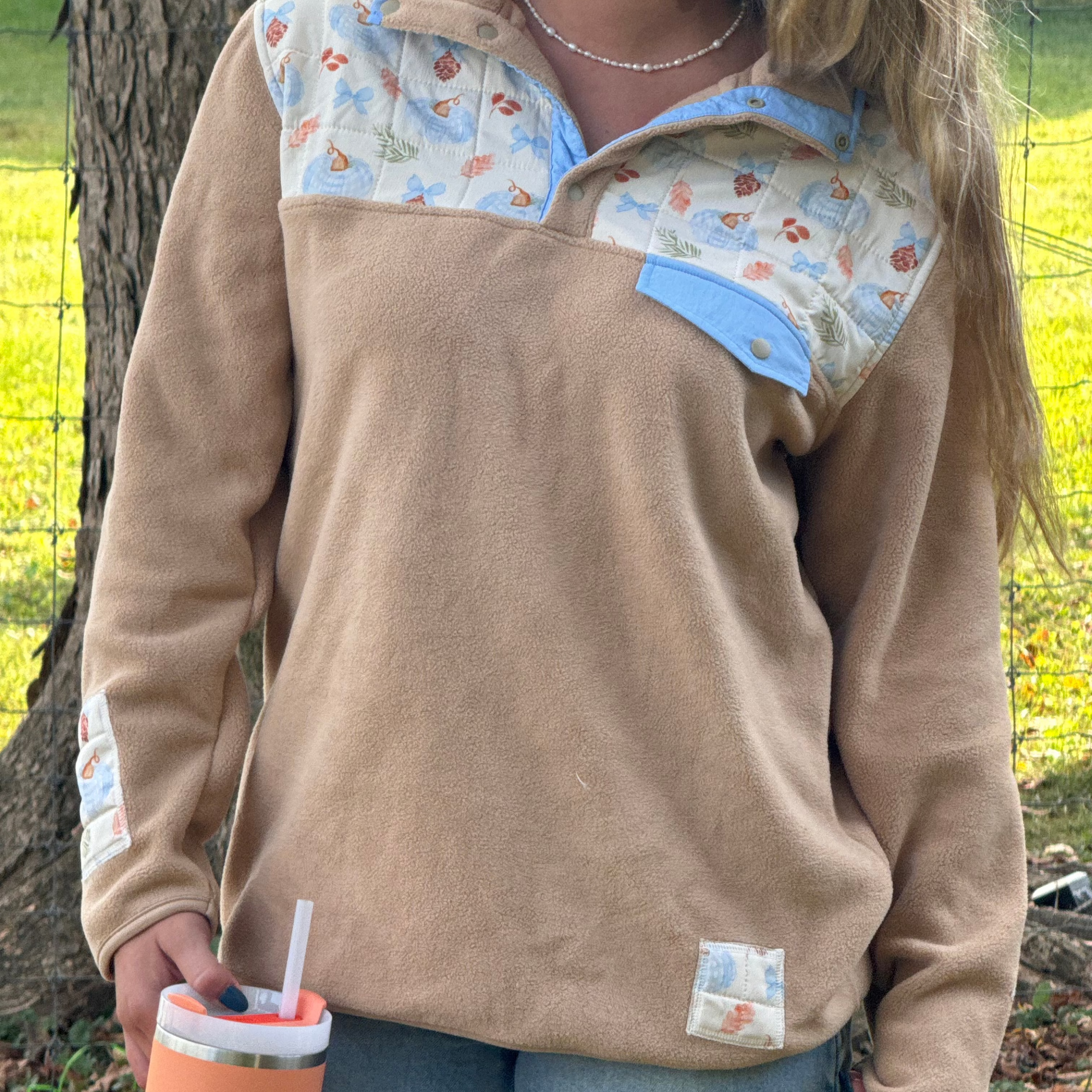 Sweet Pumpkin Henley