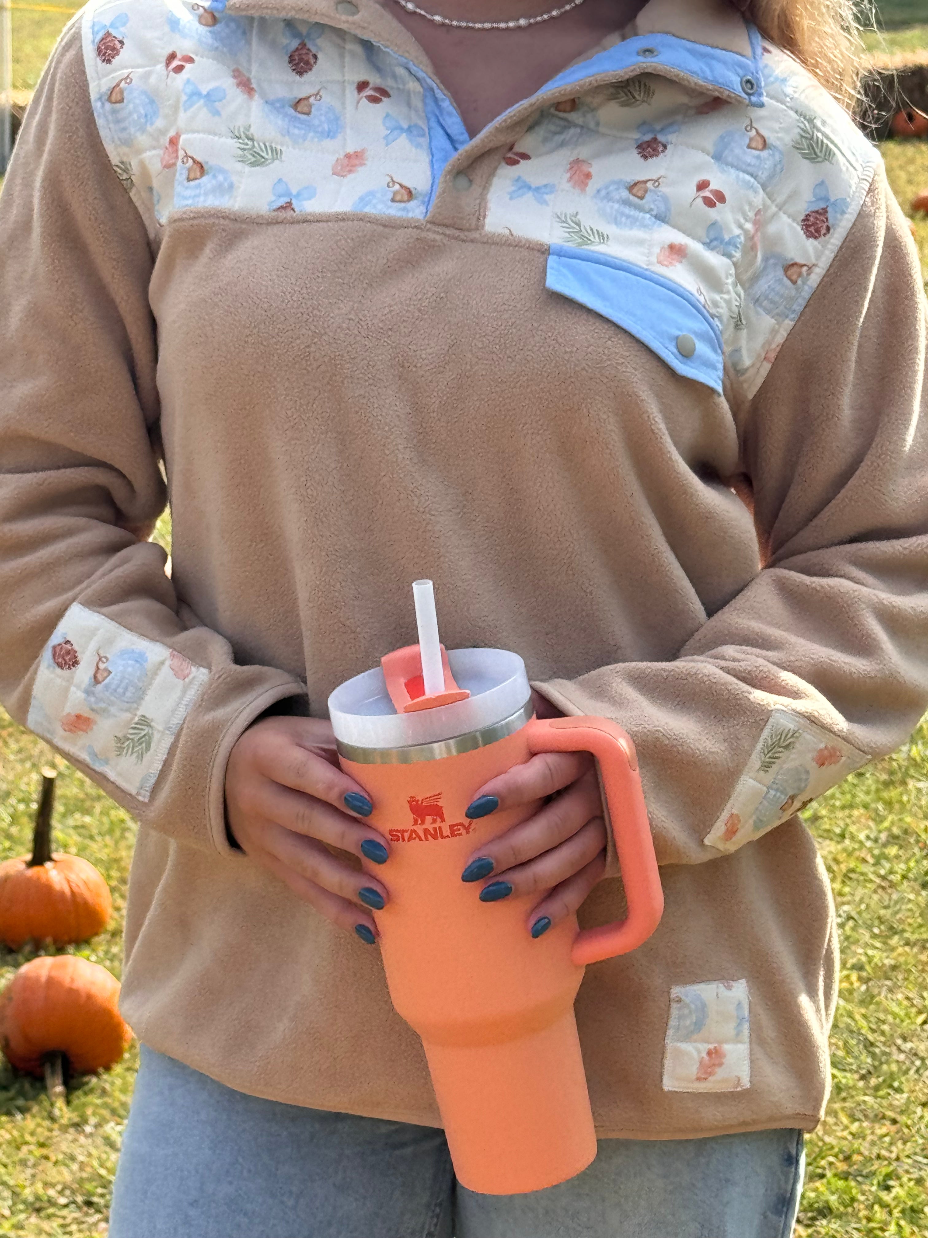 Sweet Pumpkin Henley